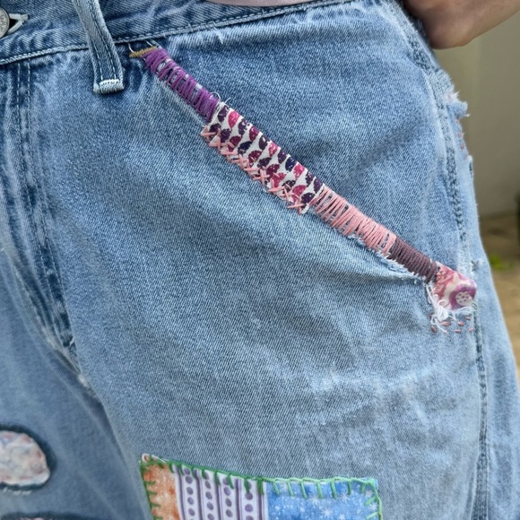 Artfully Altered Gap Carpenter jeans hand embroidered flowers butterflies Medium - Picture 5 of 12